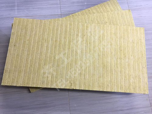 巖棉對人體有危害嗎？施工人員需要注意哪些呢